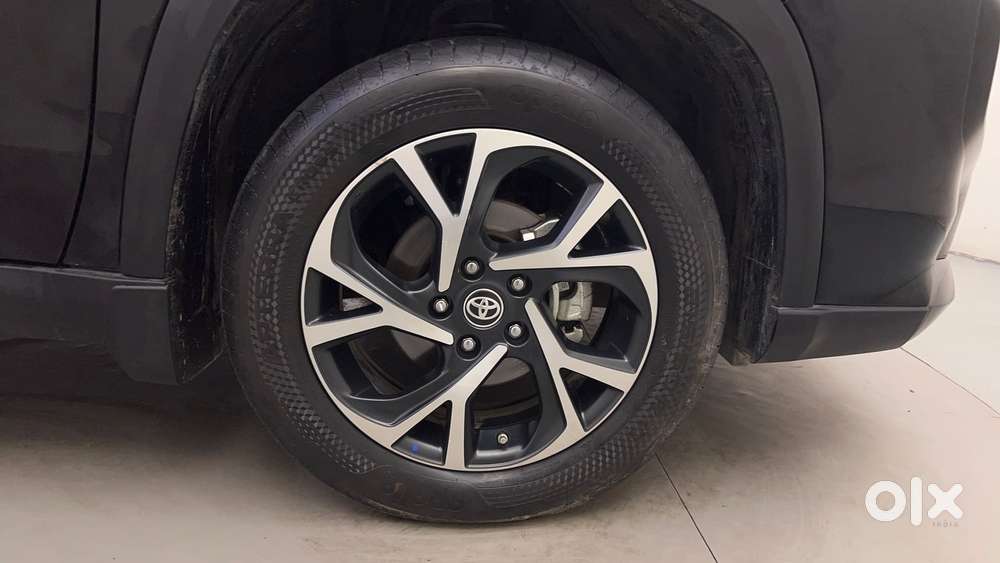 Toyota Urban Cruiser Hyryder 1.5 V Neo Drive At, 2025, Petrol