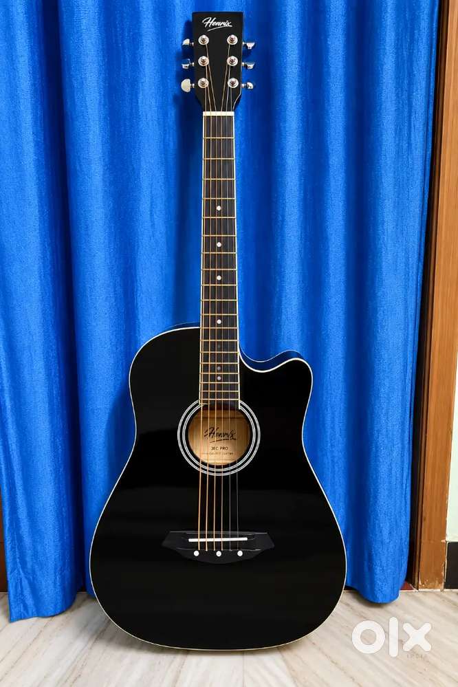 Henrix acoustic guitar