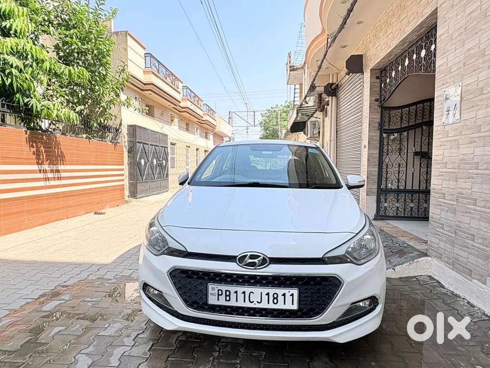 Hyundai 2017 Petrol Manual Year