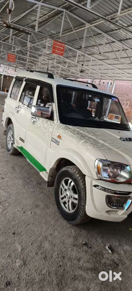 Mahindra Scorpio Classic 2011