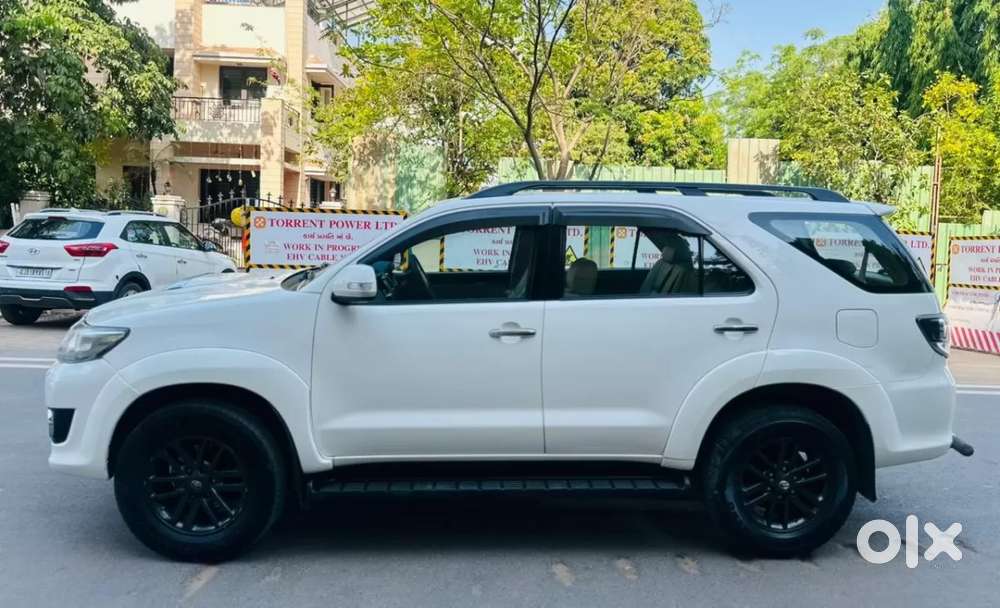 Toyota Fortuner, 2015, Diesel
