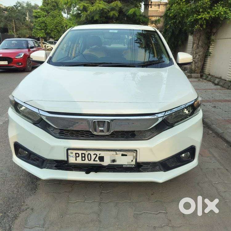 Honda Amaze, 2019, Petrol