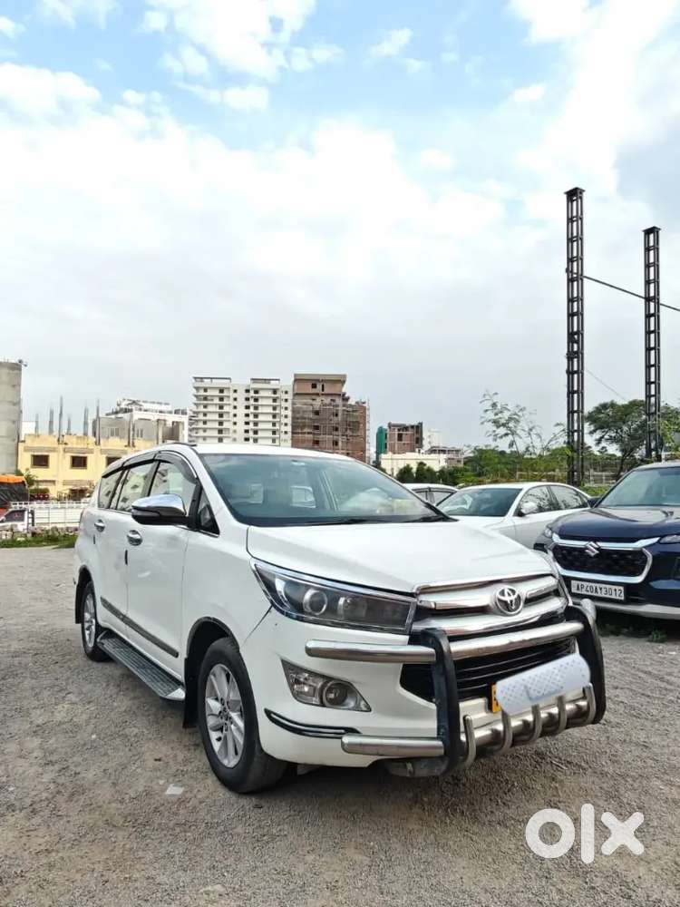 Toyota Innova Crysta 2017 Diesel Manual