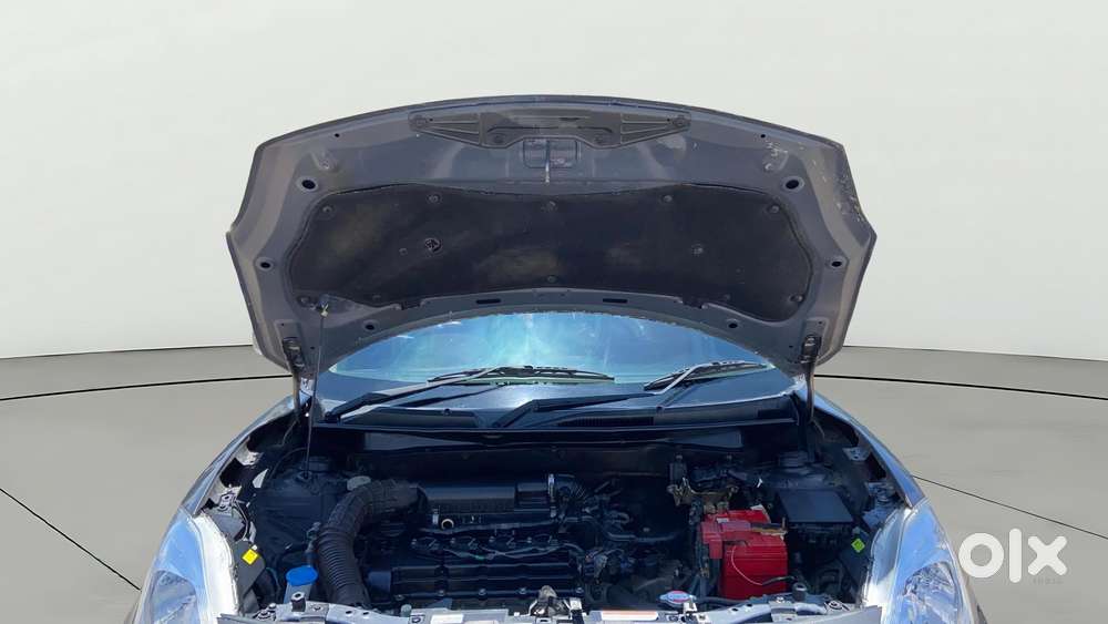 Maruti Suzuki Swift Dzire Amt Zxi, 2018, Petrol