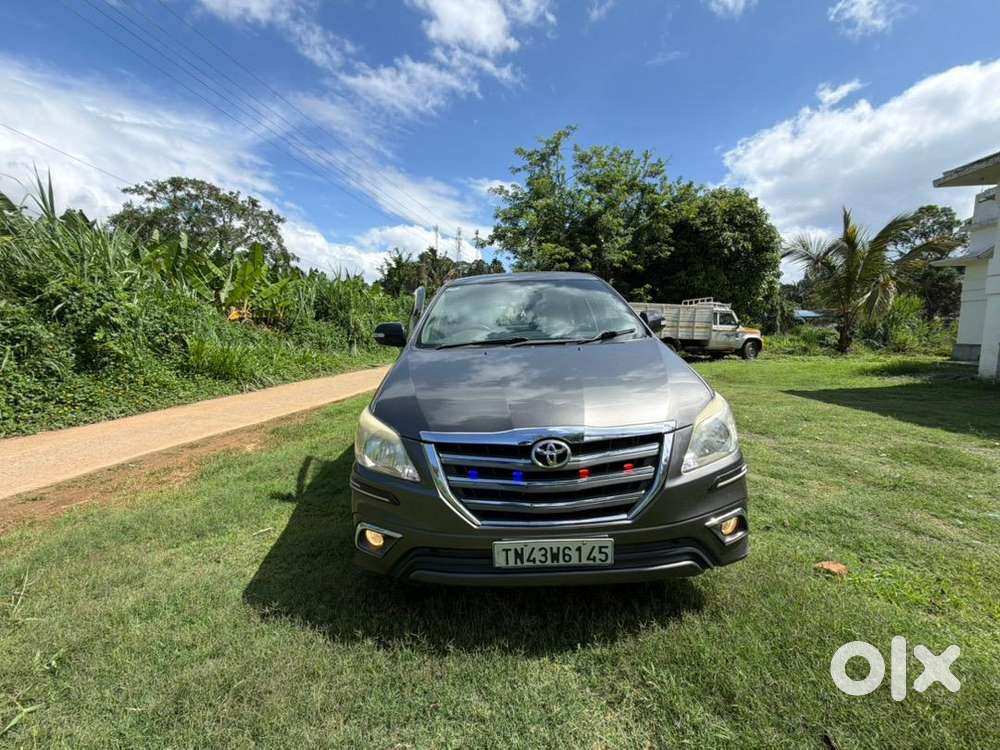 Toyota Innova Diesel Manual 2nd Owner 2014