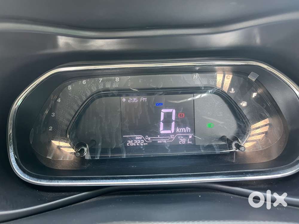Tata Nexon Xm 10/2023 With Agency Alloy