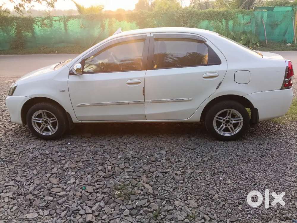 Toyota Etios 2012 Variant