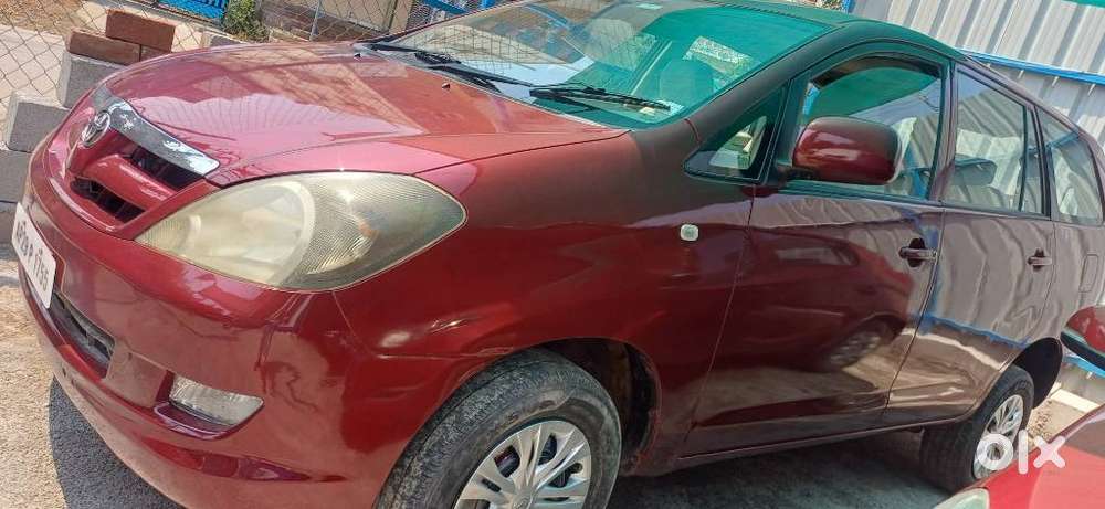 Toyota Innova 2.5 G (diesel) 8 Seater, 2006, Diesel