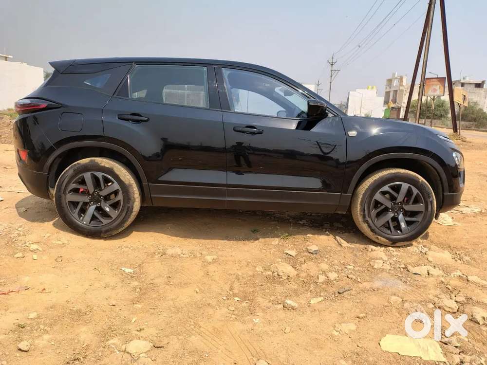 Tata Safari 2.0 2023 Dark Red