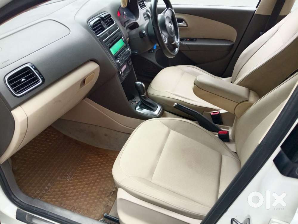 Volkswagen Vento Petrol Highline, 2013, Petrol