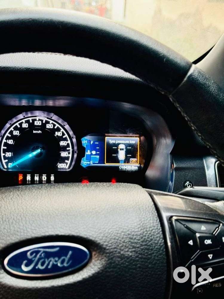 Ford Endeavour Titanium 4x2, 2020, Diesel