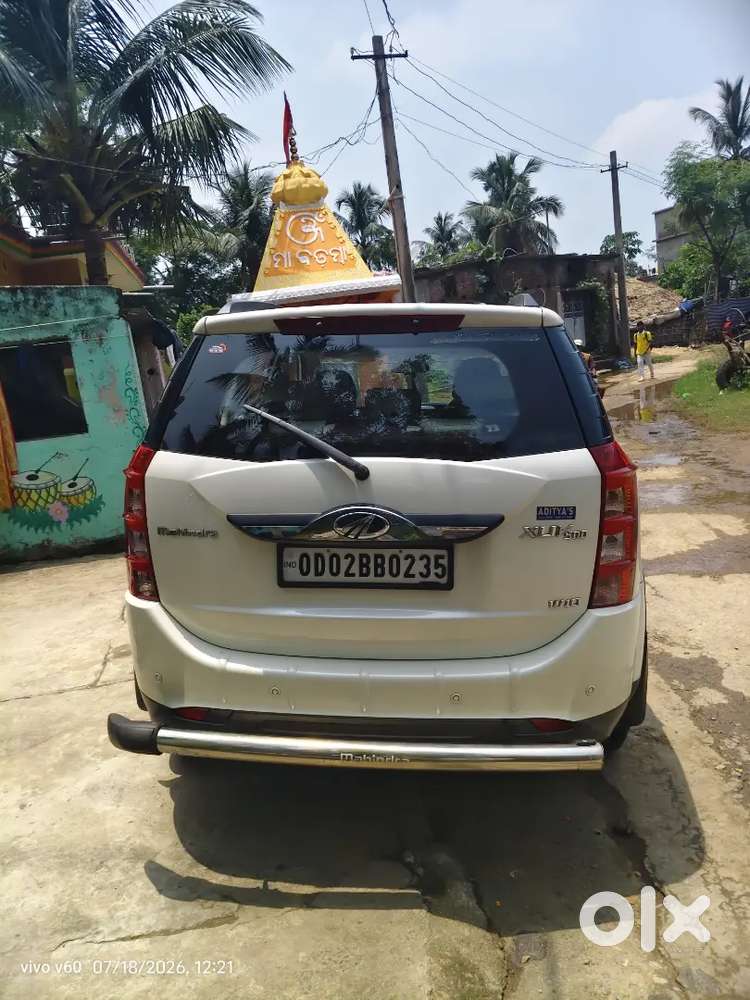 Mahindra Xuv500 2.2 W10 2019