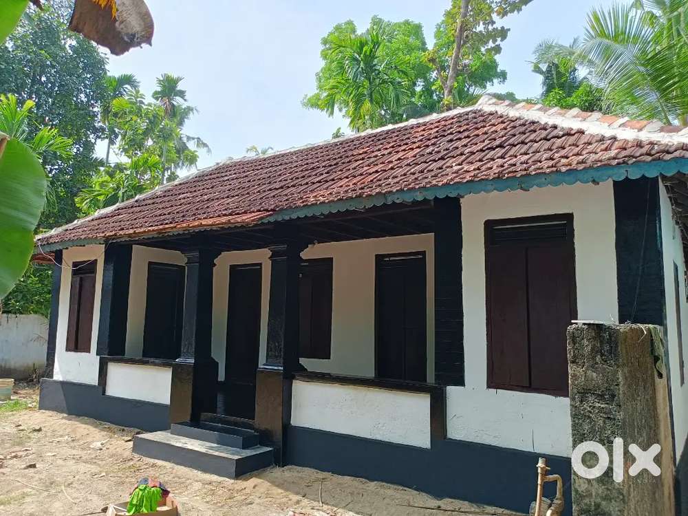 3 bed ഓട് വീട്