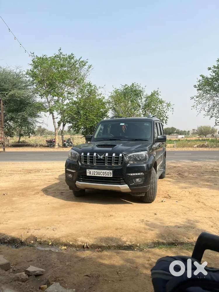 Mahindra Scorpio Classic 2022 Diesel Manual