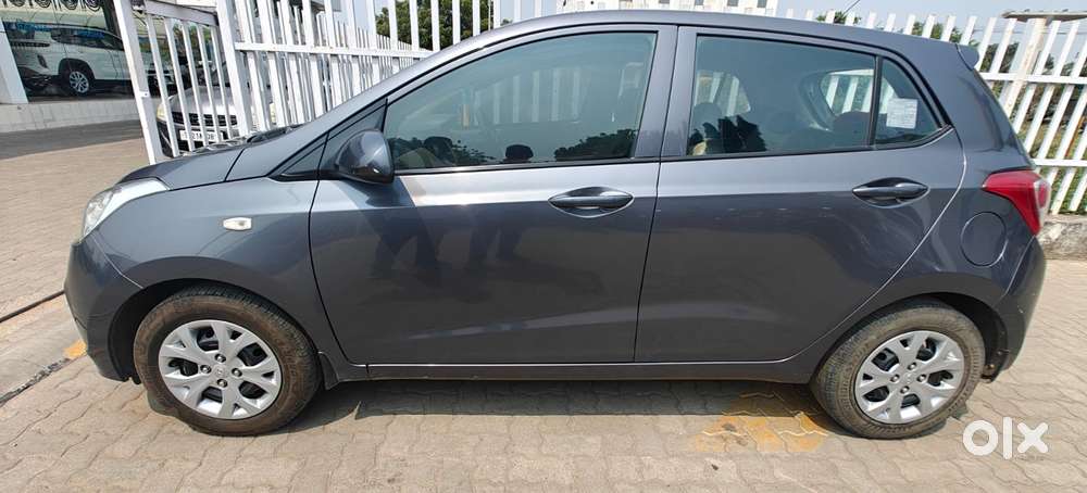 Hyundai Grand I10 2013-2016 Sportz Edition, 2015, Petrol