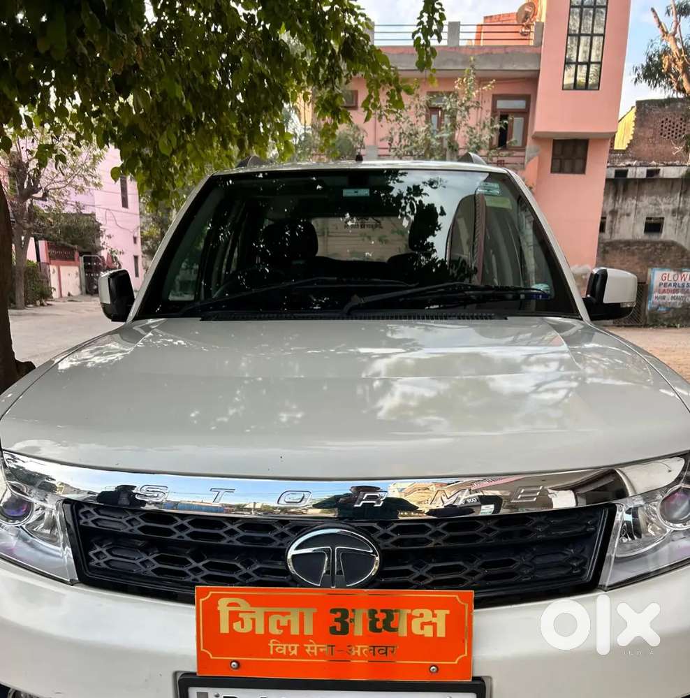 Tata Safari Storme 2018 Diesel 46935 Km Driven