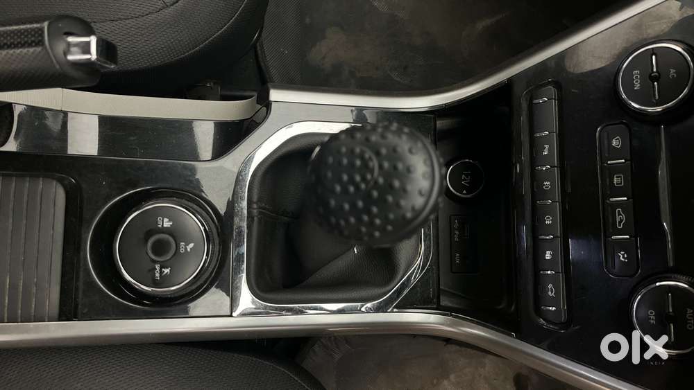 Tata Nexon 1.2 Revotron Xz Plus, 2018, Petrol