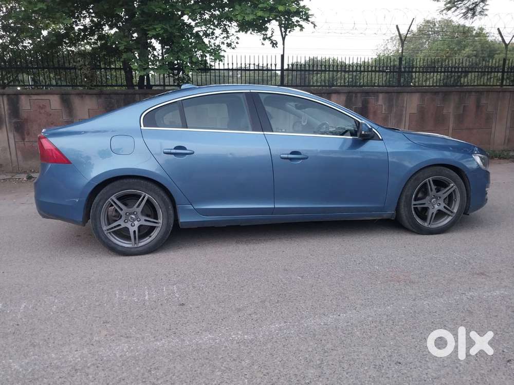 Volvo S60 2017 Diesel Well Maintained