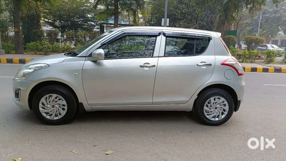Swift Lxi Optional 2017 , Petrol+cng