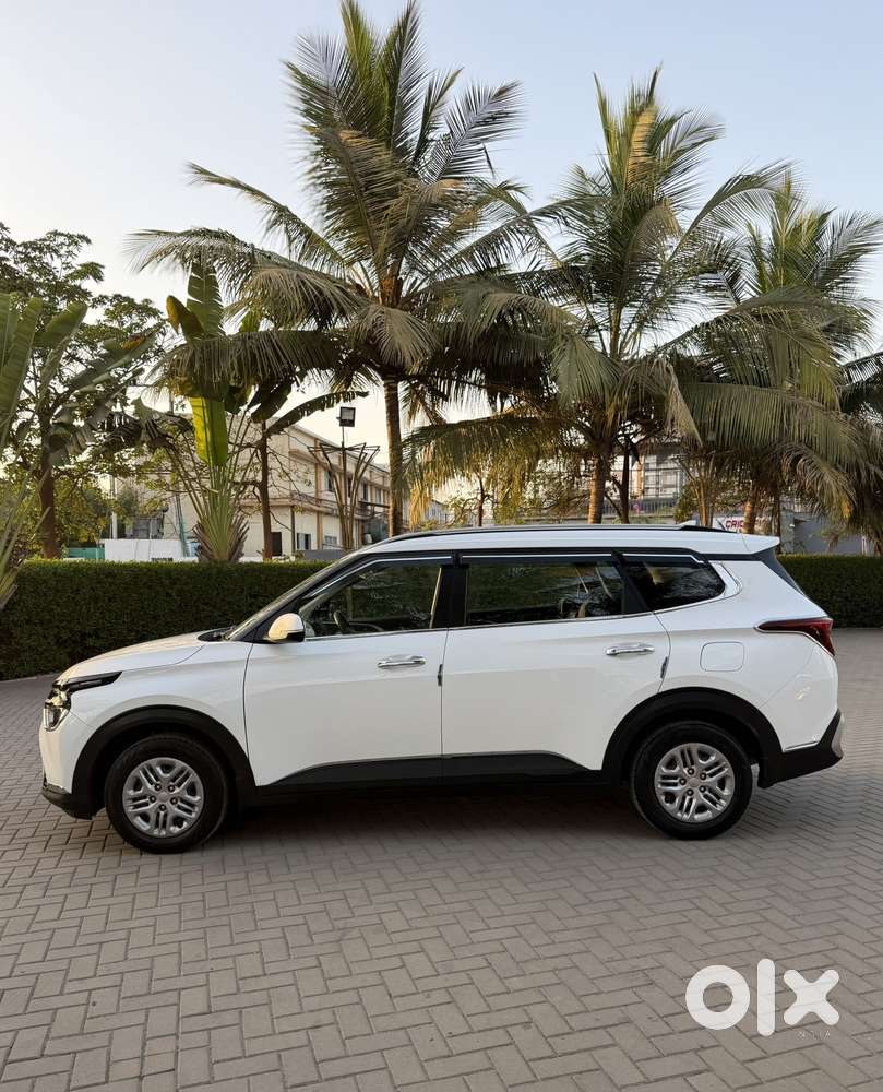 Kia Carens 1.5 Prestige 7 Str, 2024, Petrol