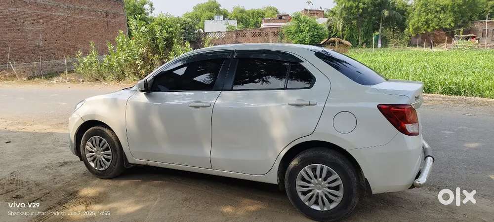 Maruti Suzuki Dzire 2018 Diesel 45967 Km Driven
