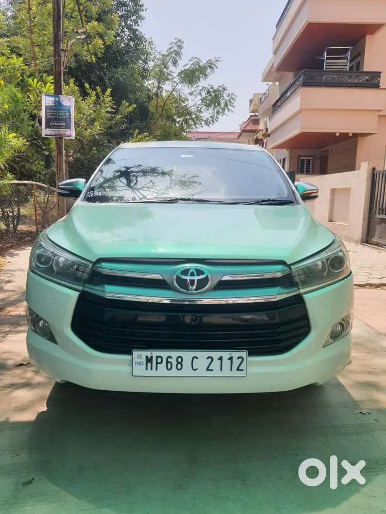 Toyota Innova Crysta 2017 Diesel Automatic. 2.8z Automatic