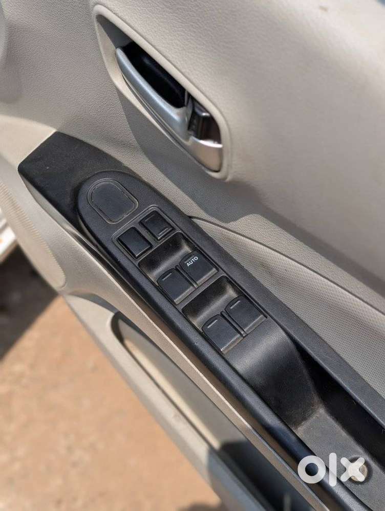 Maruti Suzuki Celerio 2014-2017 Green Vxi, 2017, Cng & Hybrids