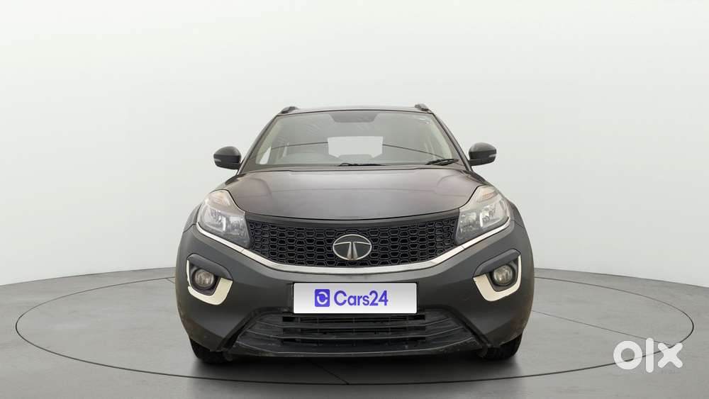 Tata Nexon 1.2 Revotron Xe, 2018, Petrol