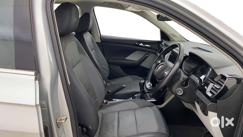 Skoda Kushaq 1.5 Tsi Style, 2022, Petrol