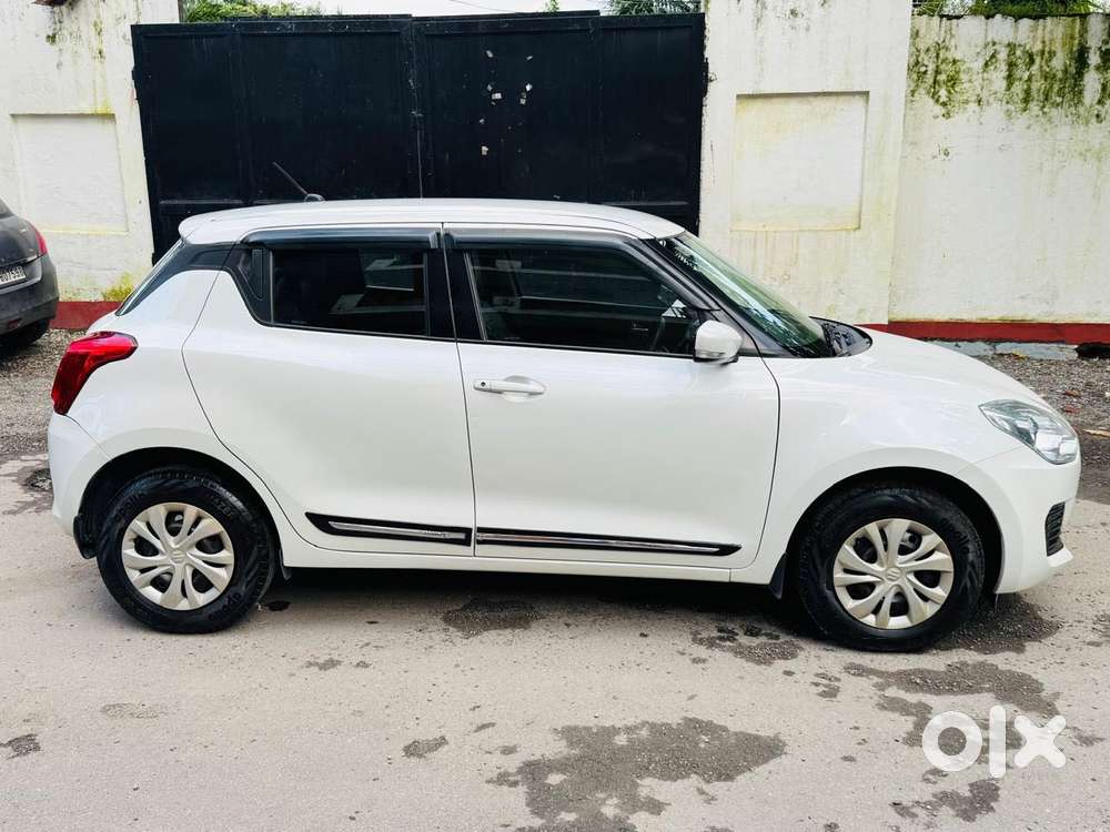 Maruti Suzuki Swift Amt Vxi, 2018, Petrol