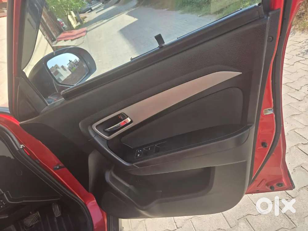 Maruti Suzuki Brezza 2018 Diesel 108000 Km Driven