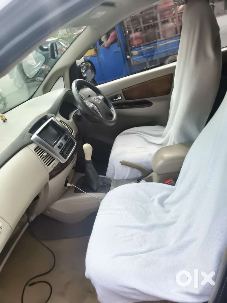 Toyota Innova 2.5 V 7 Str, 2014, Diesel