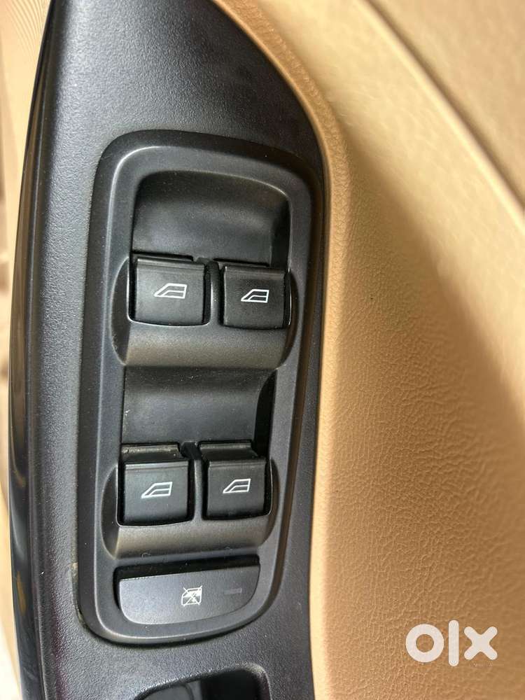 Ford Figo Aspire Titanium, 2016, Petrol