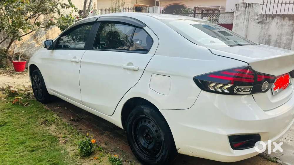 Maruti Suzuki Ciaz 2015 Petrol+cng 139000 Km Driven