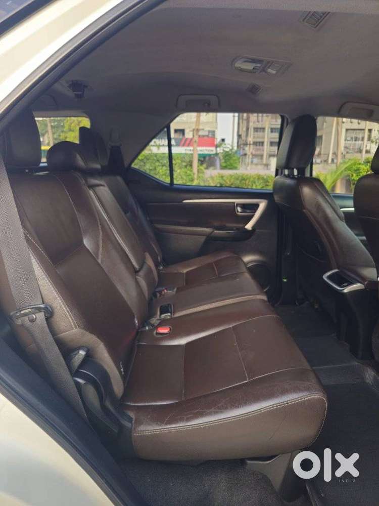 Toyota Fortuner 4x2 At 2.8 Diesel, 2017, Diesel