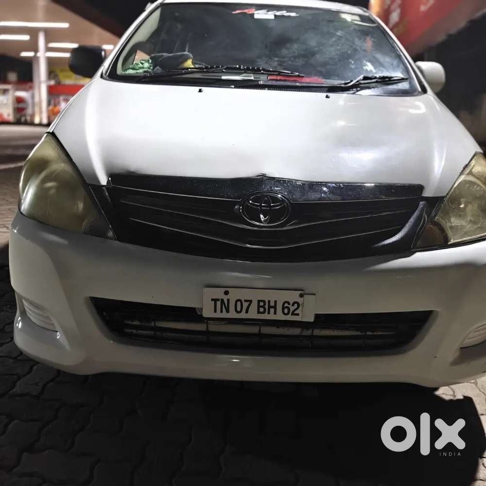 Toyota Innova 2010 Diesel Manual With 360000 Km Driven