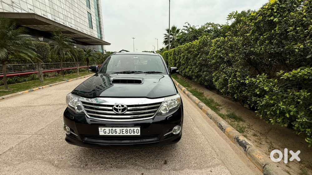 Toyota Fortuner 2015 Diesel Well Maintained