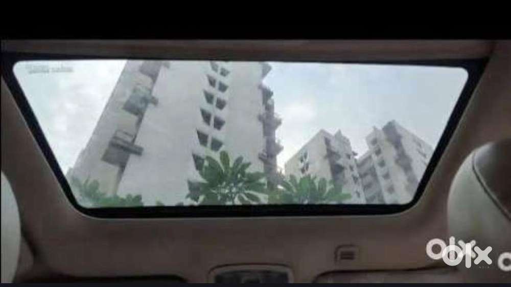 Xuv300 W8 (o) Petrol