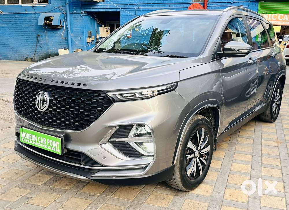Mg Hector Plus Sharp Pro 1.5 Turbo Petrol  Cvt 7 Str Dual Tone, 2020..