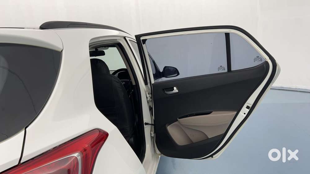 Hyundai Grand I10 1.2 Kappa Sportz, 2016, Petrol