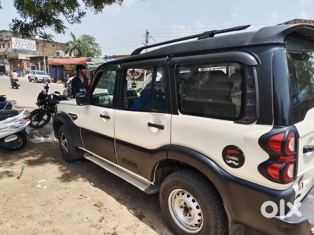 Mahindra Scorpio Diesel 2020 Manual