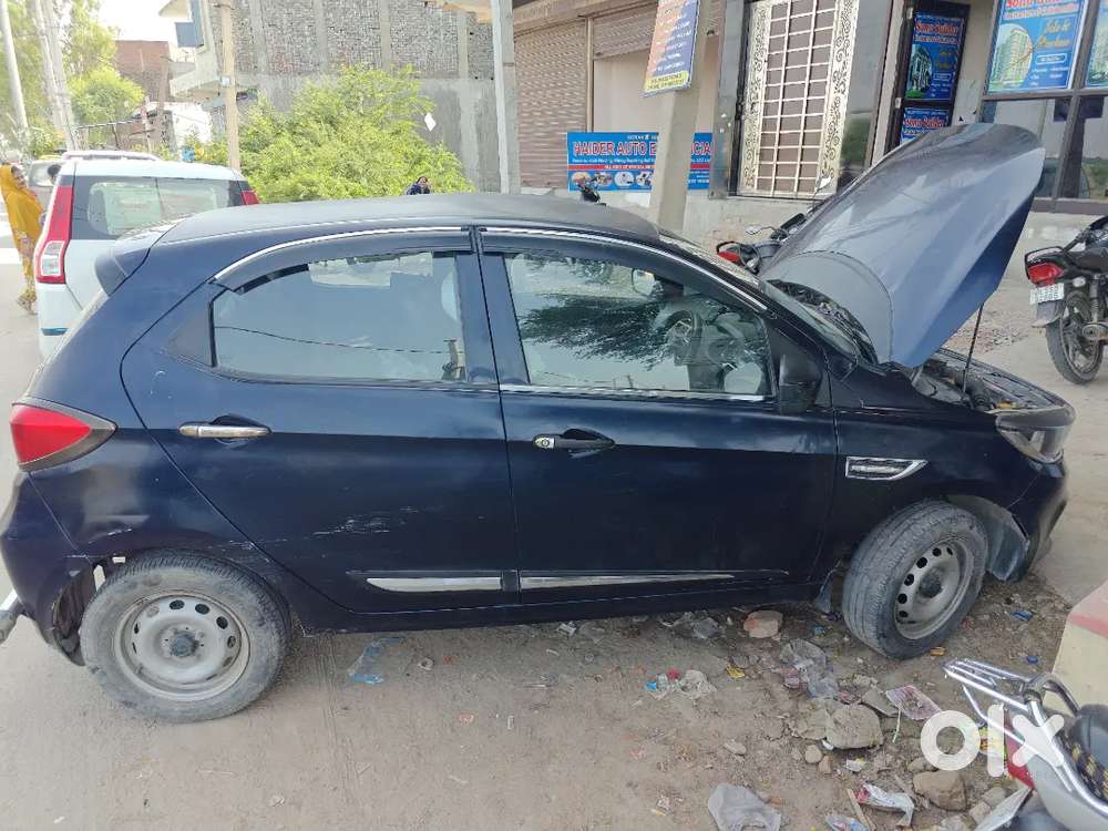 Tata Tiago Revotron 2022
