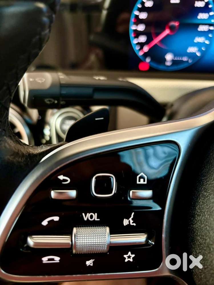 Mercedes Benz A-200 Limousine 2021 : Only 14,200 Kms : Fully Loaded