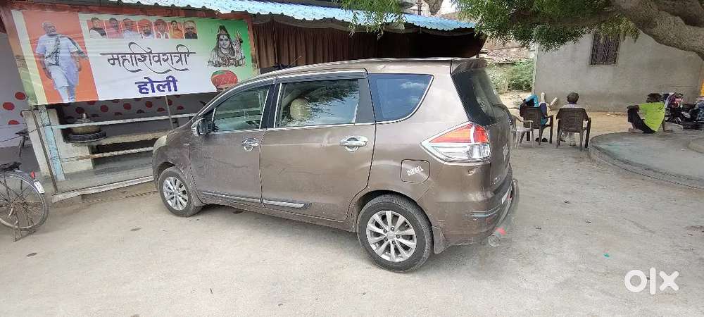 Maruti Suzuki Ertiga 2016 Diesel 180000 Km Driven