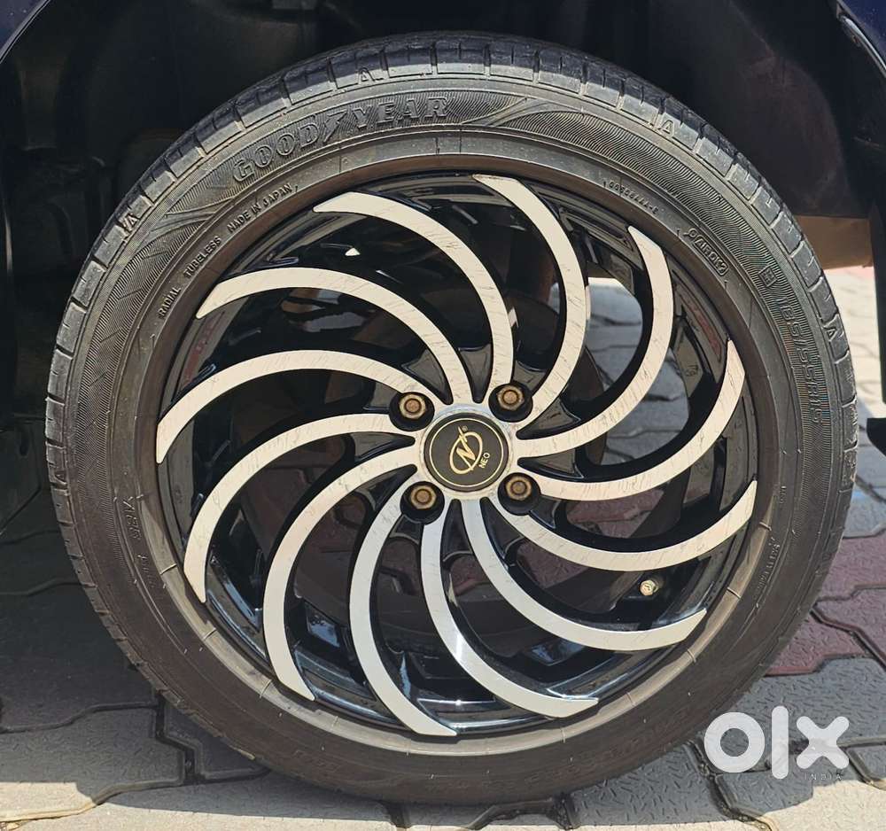 Maruti Suzuki Swift Vxi 1.2 Abs Bs-iv, 2019, Petrol