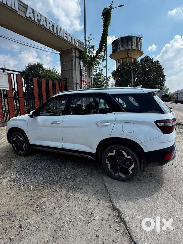 Hyundai Alcazar 2021 Diesel Well Maintained