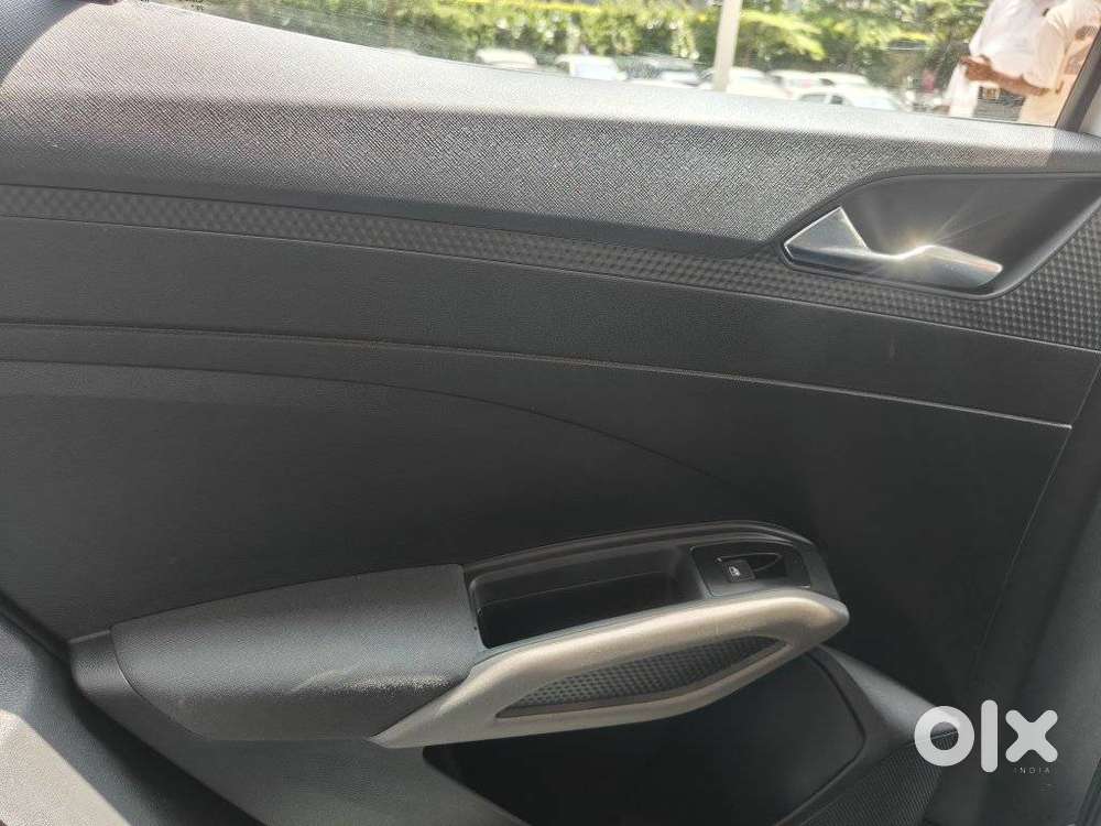 Skoda Kylaq Signature, 2026, Petrol