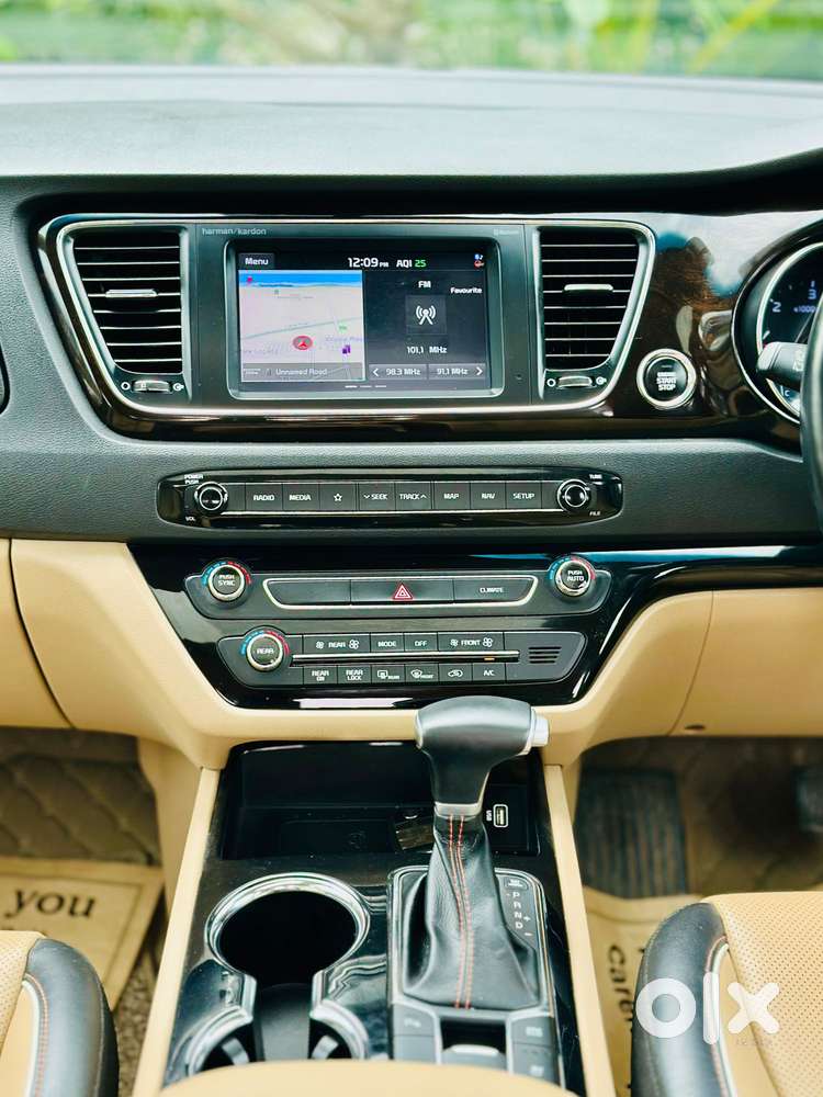 Kia Carnival Limousine, 2021, Diesel