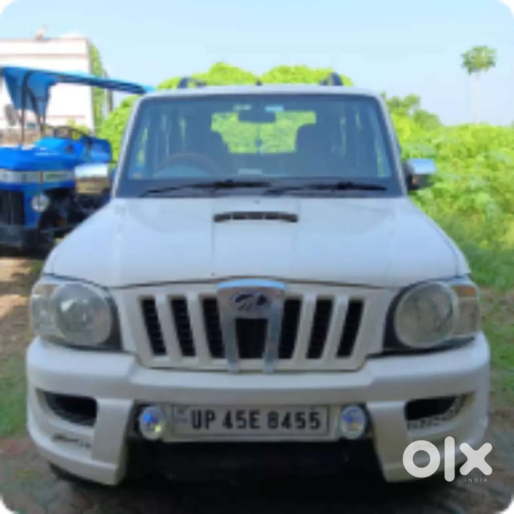 महिंद्रा स्कार्पियो इंजन का काम हो गया है अभी300 किलोमीटर चली है