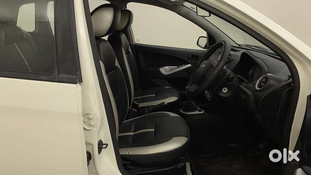 Ford Figo 2010-2012 Petrol Zxi, 2012, Petrol